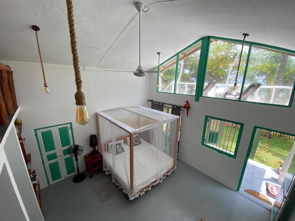Beach House Kalukatiya - Family Villa, Seaview Room, Garden Room ديكويلاّ تين المظهر الخارجي الصورة