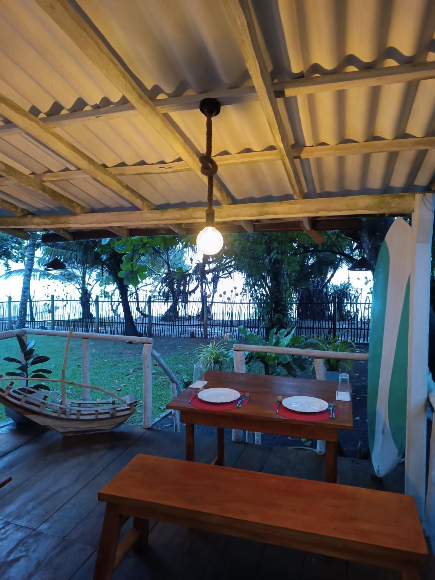 Beach House Kalukatiya - Family Villa, Seaview Room, Garden Room ديكويلاّ تين المظهر الخارجي الصورة